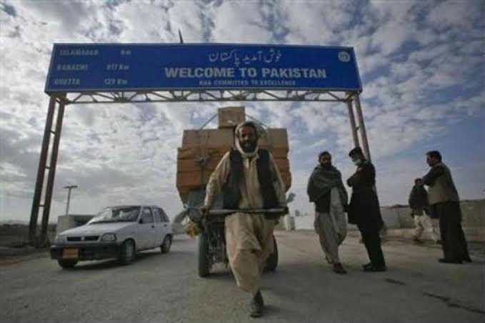 Mga resulta ng larawan para sa Pakistan border posts"