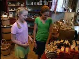 Felicity S Tour Of Williamsburg Virginia American Girl Books American Girl Felicity Homeschool History