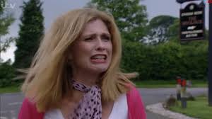 Bernice blackstock (samantha giles) is set to make her grand return to emmerdale on monday. Emmerdale Bernice Attacks Katie With Sausages Youtube