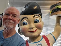 Can someone help identify the wailing angel?