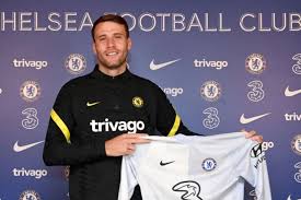 Marcus bettinelli (born 24 may 1992) is an english professional footballer who last played as a goalkeeper for championship club fulham. 9a8c5kbvwx Qim