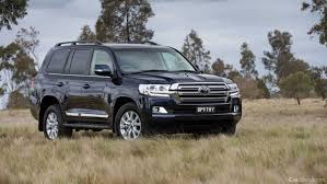The land cruiser was considered one of the best 4x4 vehicles in the world. Review 2017 Toyota Land Cruiser 200 Review