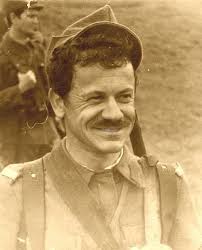 Valentin uritescu was born on june 4, 1941 in vinerea, romania. Biografie Valentin Uritescu Actorul Care S A Apucat De Scris Si Spune Ca Nu Se Plictiseste Nicodata