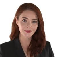 Ashley Goode's Instagram, Twitter & Facebook