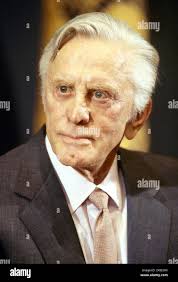 Kirk douglas last immagini e fotografie stock ad alta risoluzione