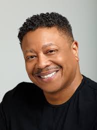 Derrick Hamlin's Instagram, Twitter & Facebook