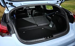 In back, the veloster boasts surprisingly generous cargo space. Comparison Hyundai I40 Premium 2018 Vs Hyundai Veloster N 2019 Suv Drive