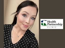 Courtney Bray's Instagram, Twitter & Facebook