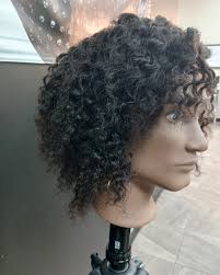 Shining bright with Nano Infusion 🌟 Nano infusion is a great way to help  the face absorb serum by pushing it into the epidermis layer of the skin.  Reserve your next appointment