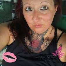 Lacey Coon's Instagram, Twitter & Facebook