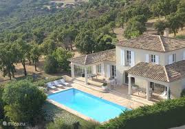Anhand der oft einfließenden praxistipps wird deutlich, dass der reiseführer von. Villa Villa Bonbonette In Sainte Maxime Cote D Azur Frankreich Mieten Micazu