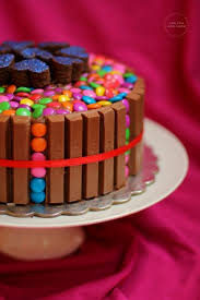 Kit Kat Cake Kit Kat And Gems Cake Birthday Cake For Kids Chocolate Cake Frosted With Nutella Gem Cake Kids Chocolate Cake Chocolate Cake Decoration