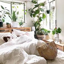 Bedroom Inspiration With Hanging Plants Indoor Plants White Bedding Basket Wooden Side Minimalist Bedroom Design Minimalist Home Interior Bedroom Interior