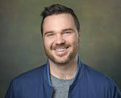 Taryn James's Instagram, Twitter & Facebook