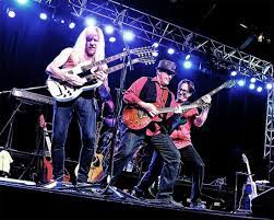 Welcome to feather falls casino! Blue Collar Men Playing At The Feather Falls Casino Brewing Company Picture Of The Lodge At Feather Falls Casino Oroville Tripadvisor