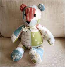 With a soft combination of blue and white, the bear looks adorable. Pin On My Style