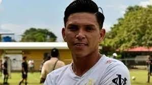 Lavonne Lopez's Instagram, Twitter & Facebook