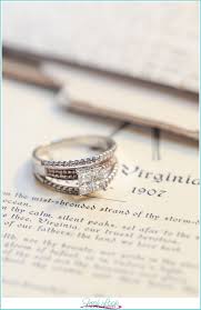 Classy Downtown Norfolk Engagement Session At The Slover Library Engagement Wedding Rings Engagement Engagement Rings