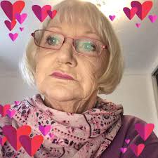 I have trio crockpots and never used them , can I use them to keep food hot  for Christmas day, any info would be appreciated.TIA