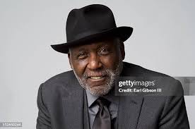 2,515 Roundtree Stock Photos, High-Res Pictures, and Images