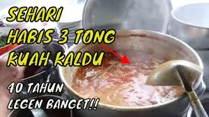 Museum zoologi berada di dalam taman hewan pematang siantar ( thps ) tepatnya di jl. Miso Legendaris Di Kota Siantar Sehari Habis 3 Tong Kuah Kaldu Youtube