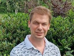 Hervormde Gemeente heeft nieuwe dominee Albert Jan Treur: eerste beginnend  predikant sinds 1729