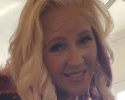 Marie Levin's Instagram, Twitter & Facebook