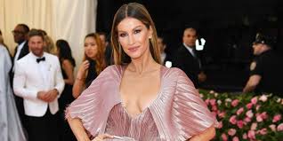 Genealogy for vânia maria bundchen (nonnenmacher) family tree on geni, with over 200 million profiles of ancestors and living relatives. Gisele Bundchen S Mom Vania Is 71 And Stunning See Pics
