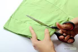 How To Cut The Neck Out Of A T Shirt 80s How To Make A 80s Style Tee Shirt 80s Party Outfits 80s Shirt Diy 80s Fashion Diy