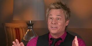 Aaron Biston's Instagram, Twitter & Facebook