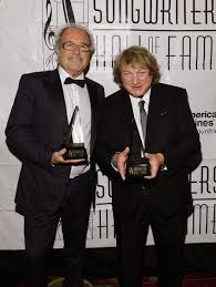 Mick Jones Photos Photos Backstage At The Songwriters Hall Of Fame Awards Mick Jones Foreigner Mick Jones Foreigner Band