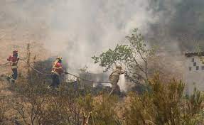 Ao fim de uma semana, o fogo é finalmente dado como globalmente dominado pela. Jv9cw1pol0q Nm