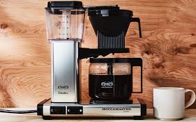 These coffee makers come in several colors, so they can fit in just about any kitchen decor. The Best 4 Cup Coffee Maker Our Top 8 Picks 2021