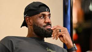 Karriereende? LeBron kündigt "die zweite Entscheidung" an