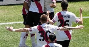 River Plate Triunfa en el Mundial de Clubes: Victoria y Millones en Juego - Imagen ilustrativa del artículo