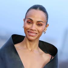 Chris Pratt Reacts After Being Hugged By Katherine Schwarzenegger's Sister 