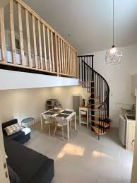 Creation d un escalier interieur. Creation D Escalier Interieur Pour Renovation De Duplex A Aix En Provence