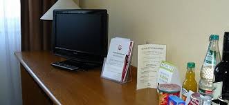 The rooms and suites score highly on comfort and space. Astral Inn Leipzig Hotel Restaurant Leipzig 3 Deutschland Von 55 Hotel Mix