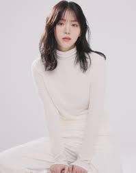 김지은, 첫 사극 도전···성장 로맨스 '체크인 한양' 출연 : 네이트 연예