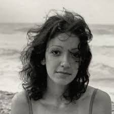 Isabel Barton's Instagram, Twitter & Facebook