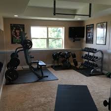 Reasons To Buy Home Exercise Equipment Rather Than Join Gym Workout Fitness Salle De Gym A La Maison Salle De Sport Maison Des Salles D Entrainement