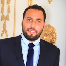 Sourire timide mais grande joie 🤩 Ce week-end, le Groupe Covéa organise un  tournoi de rugby mixte pour ses collaborateurs 🏆au Centre National de  Rugby ! Une excellente initiative pour unir les… |