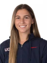 Laurel Bailey's Instagram, Twitter & Facebook