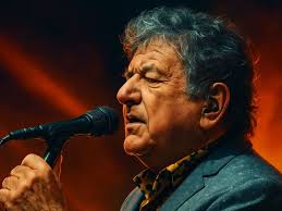 La plata desafina el corazón: se disuelven Los Palmeras, una guerra fría  con Cacho Deicas