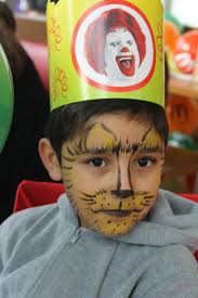 Kaplanlar Aslanlar Kim Ne Isterse Onu Oluyor Cocuklarin Gulumsemesi Icin Sihirli Fircalar Dokunduruyoruz Kaplanlar Yuzler Aslanlar