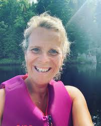 Hélène Benoit‎‏