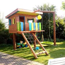 Es ist ein warmer sonnenabend. 38 Schon Schaukel Holz Garten Garten Holz Schaukel Schon Arka Bahce Oyun Alani Dogal Oyun Alanlari Oyun Evleri