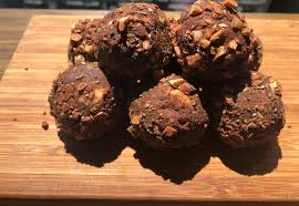 Chocolate Hazelnut Protein Balls Aka Ferrero Rocher Protein Balls Chocolate Hazelnut Almond Recipes Protein Ball