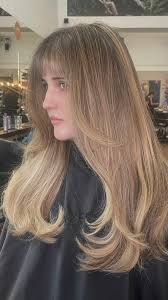 Hi! I'm free as a model for a full head foils/balayage? Mid hair, no need  for a cut. Close to subiaco ta!! Available Friday and next Tuesday morning