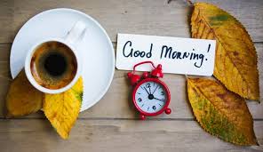 Pantun selamat pagi untuk kekasih sudah lewat tukang jamu sudah pulang para tamu bangun tidur ingat kamu met pagi gimana kabarmu? 37 Pantun Selamat Pagi Lucu Terbaru